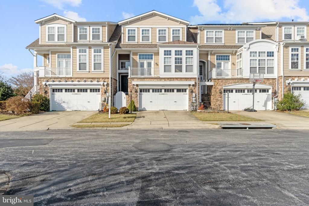 8803 MIRROR LAKE WAY , LAUREL, MD 20723