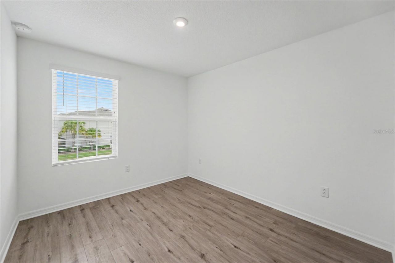 10573 Oakside Drive, Palmetto, FL 34221 Photo