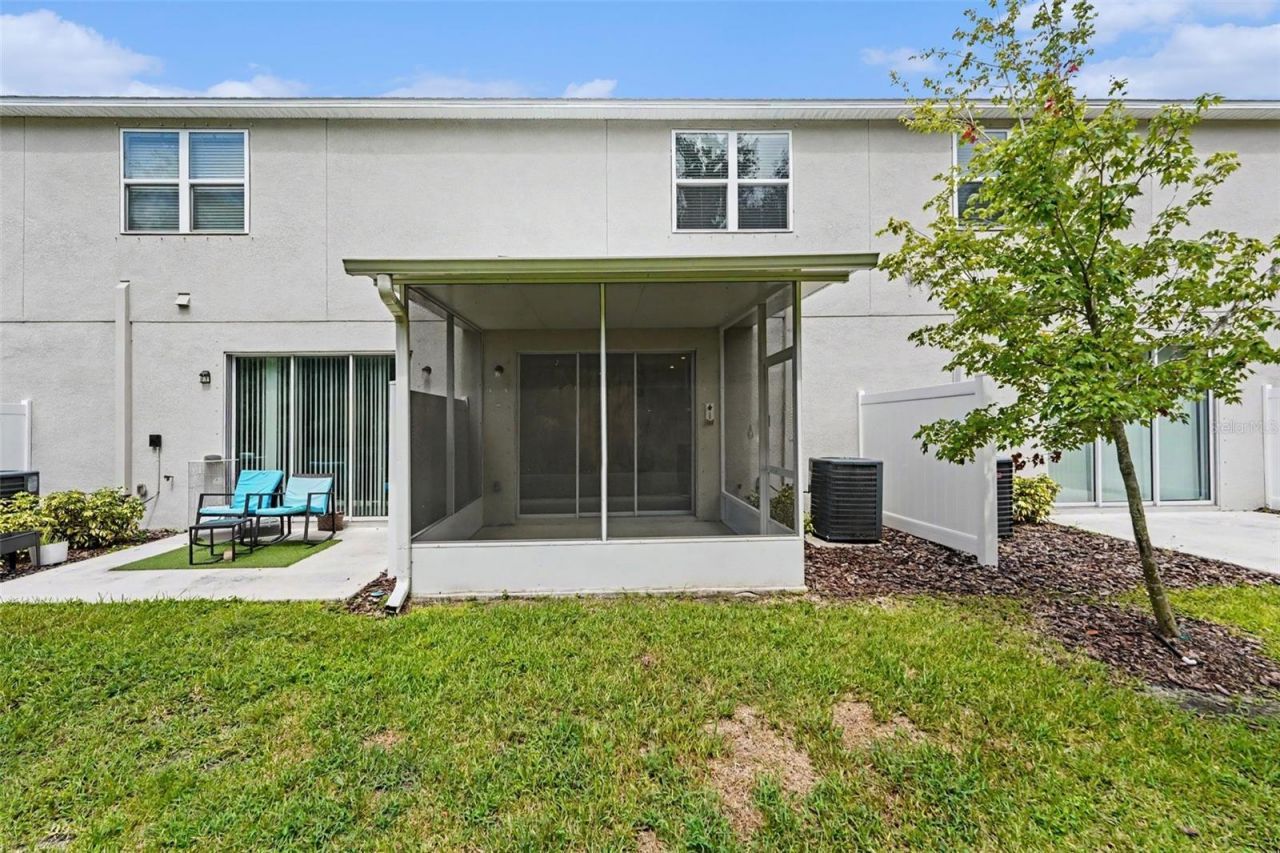 10573 Oakside Drive, Palmetto, FL 34221 Photo