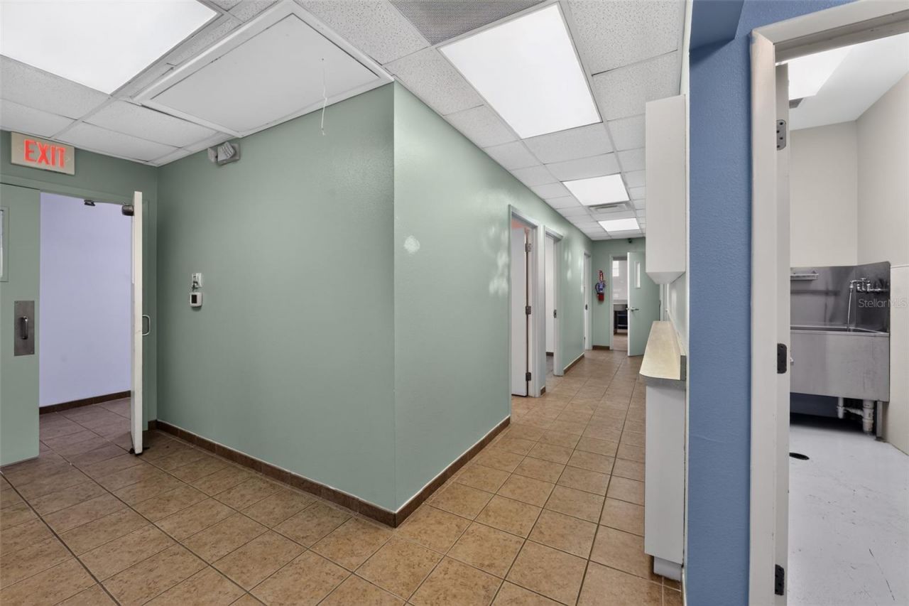 2555 Pinellas Point Drive S, Saint Petersburg, FL 33706 Photo
