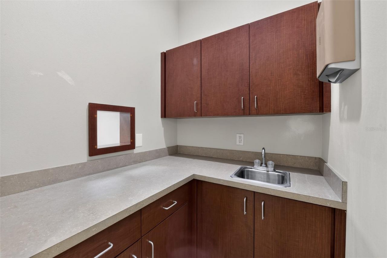 2555 Pinellas Point Drive S, Saint Petersburg, FL 33706 Photo