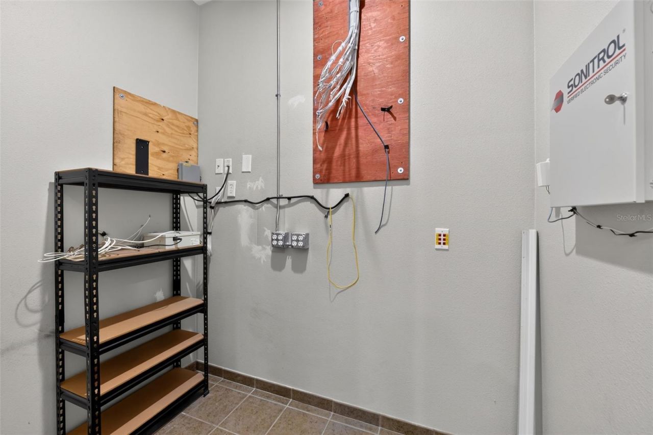 2555 Pinellas Point Drive S, Saint Petersburg, FL 33706 Photo