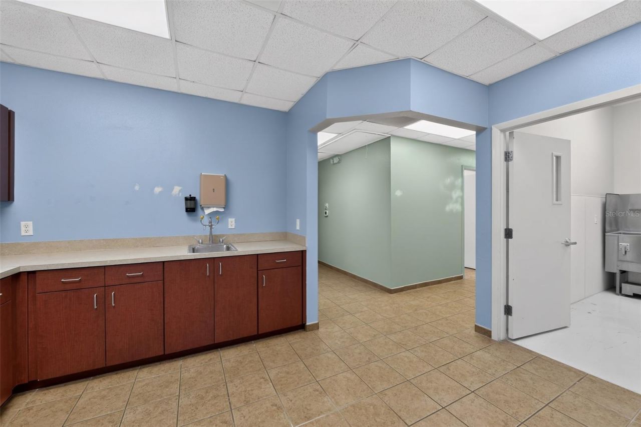 2555 Pinellas Point Drive S, Saint Petersburg, FL 33706 Photo