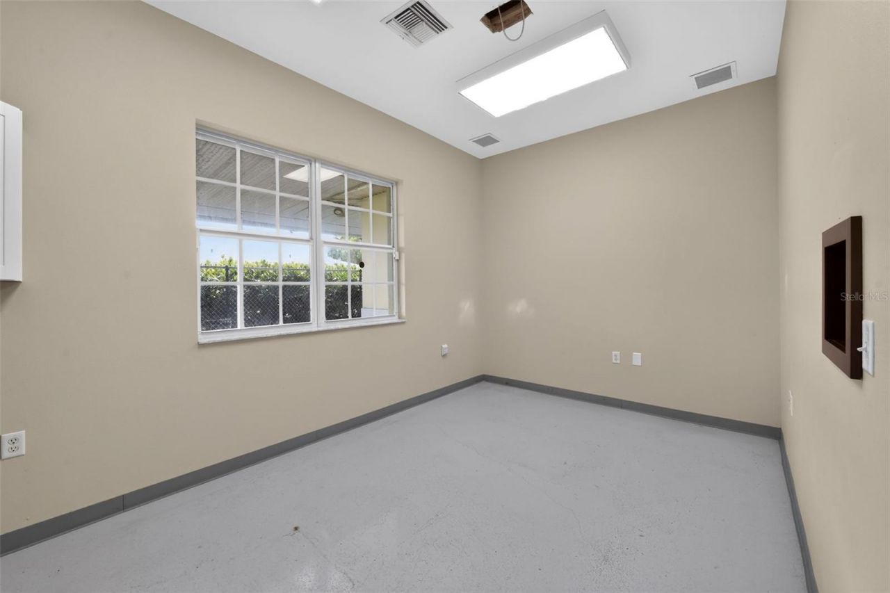2555 Pinellas Point Drive S, Saint Petersburg, FL 33706 Photo