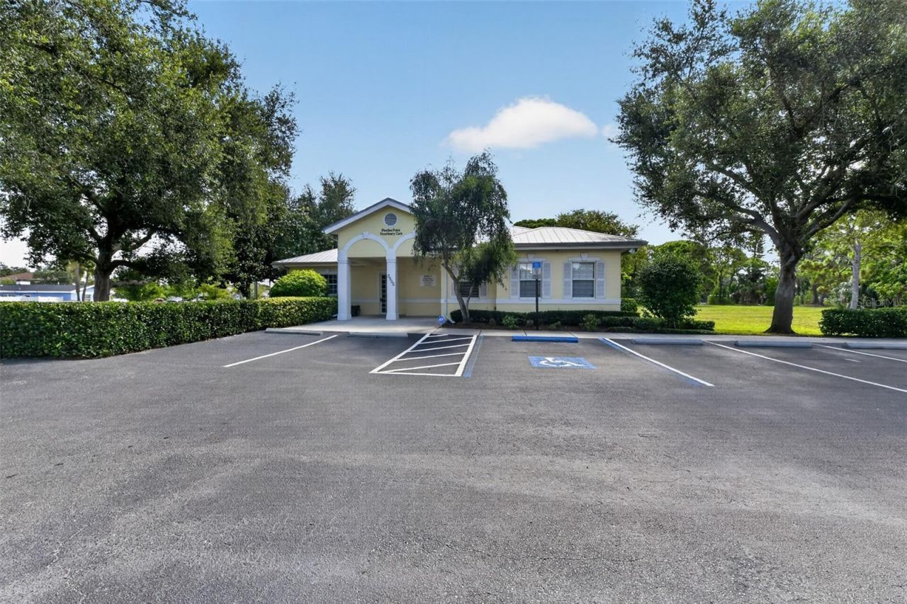 2555 Pinellas Point Drive S, Saint Petersburg, FL 33706 Photo