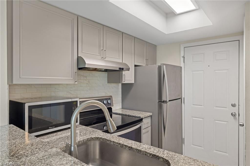 3300 Royal Canadian Trce , Unit 3, Fort Myers, FL 33907 Photo