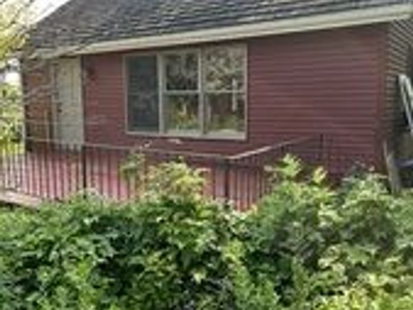 595 S River Street , Batavia, IL 60510