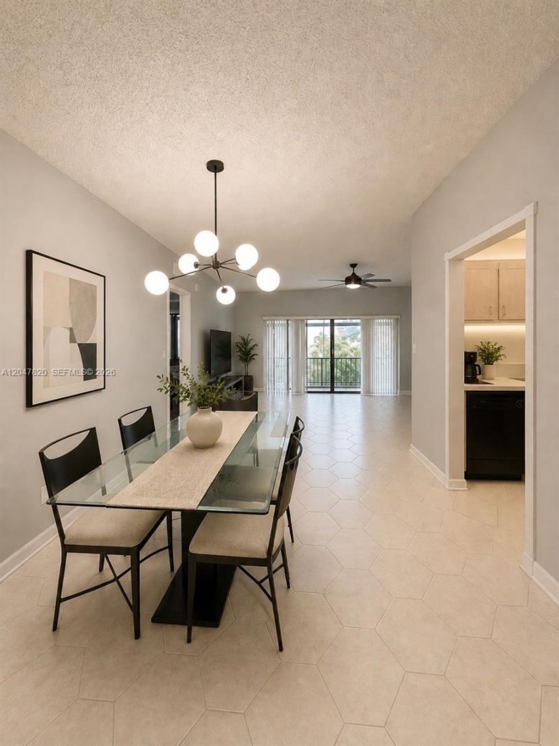 301 N Pine Island Rd , Unit 220, Plantation, FL 33324 Photo