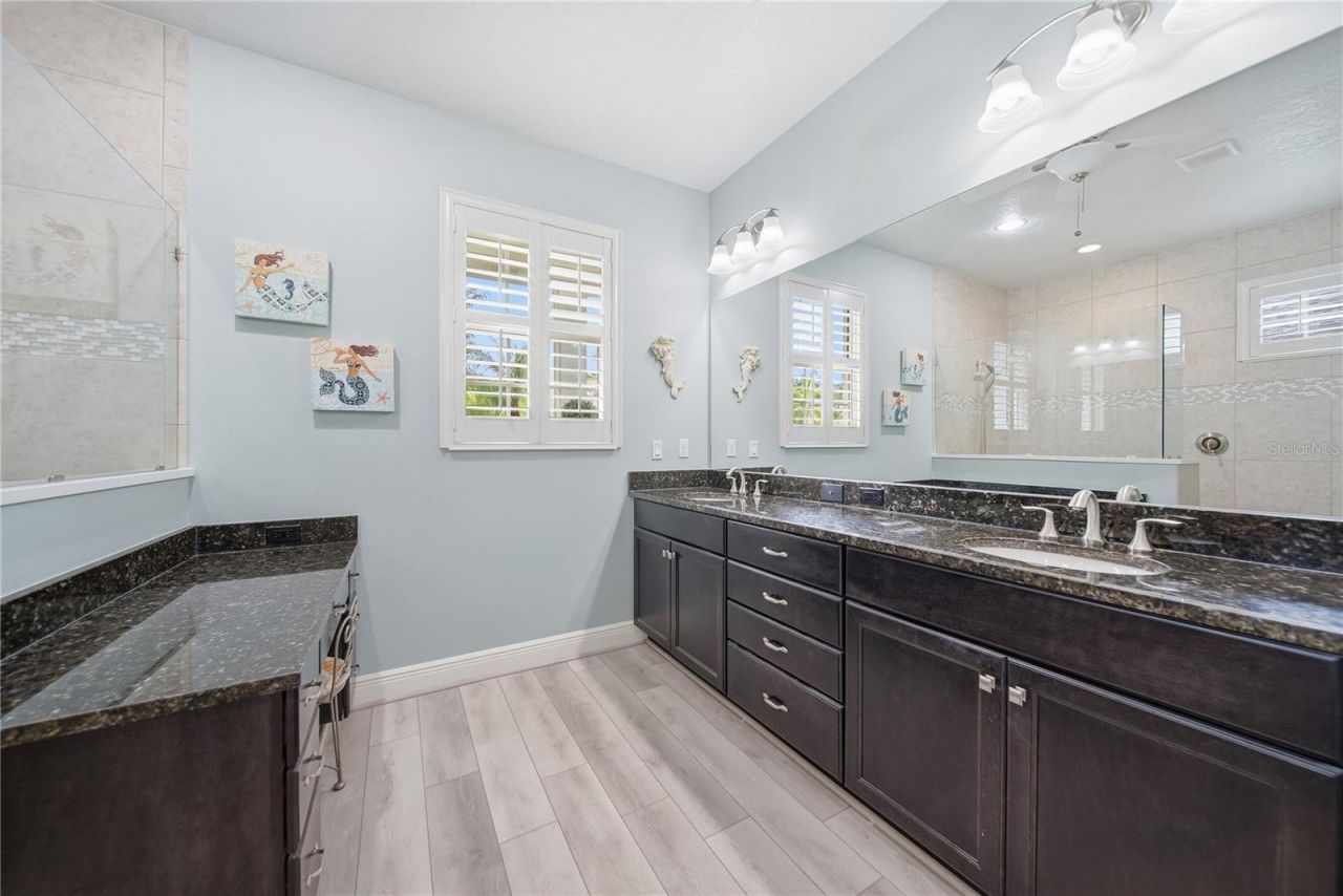 514 Honeyflower Loop , Bradenton, FL 34212 Photo
