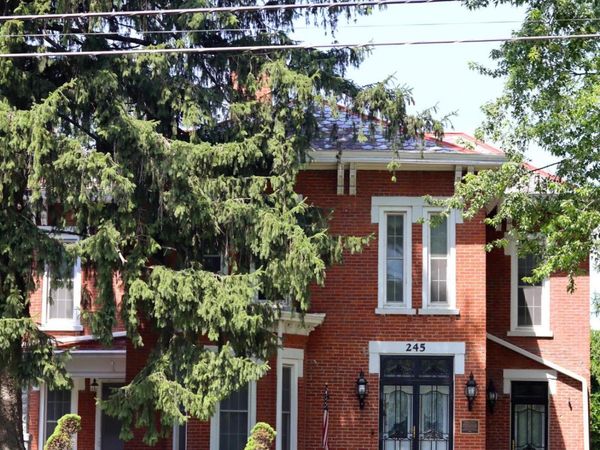 245 S Main Street , Pataskala, OH 43062
