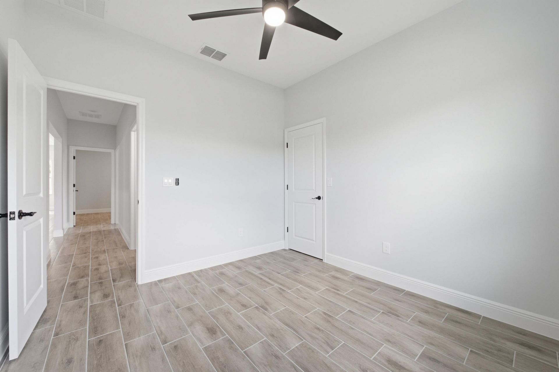 8780 92nd Avenue, Vero Beach, FL 32967 Photo