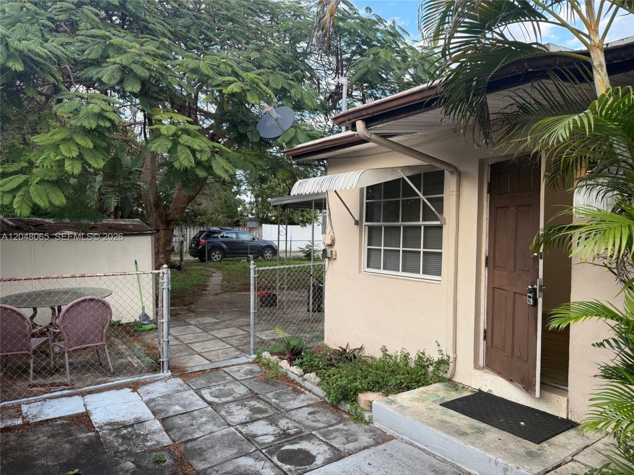 34 SW 5th St , Unit 1-2, Hallandale Beach, FL 33009 Photo
