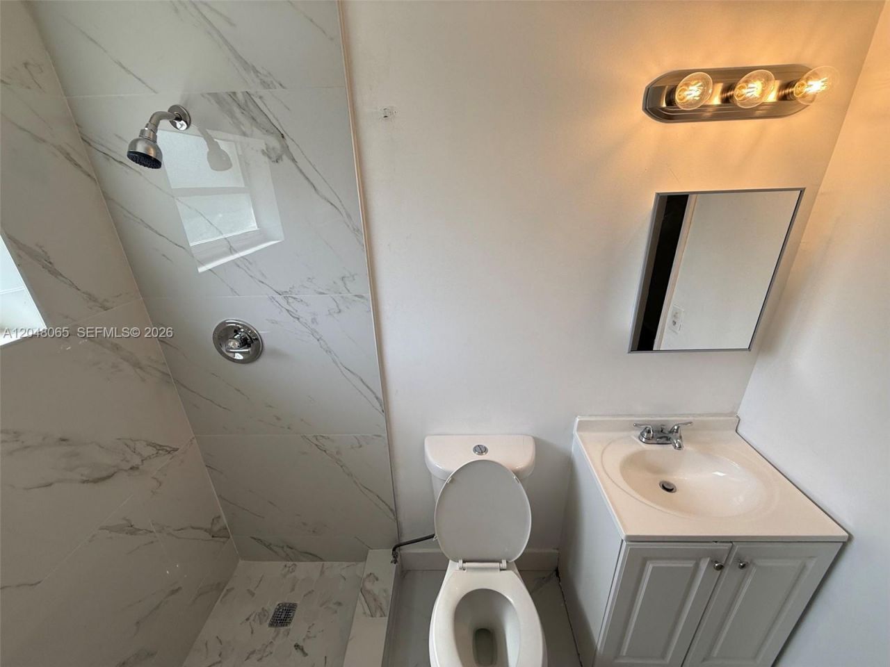 34 SW 5th St , Unit 1-2, Hallandale Beach, FL 33009 Photo