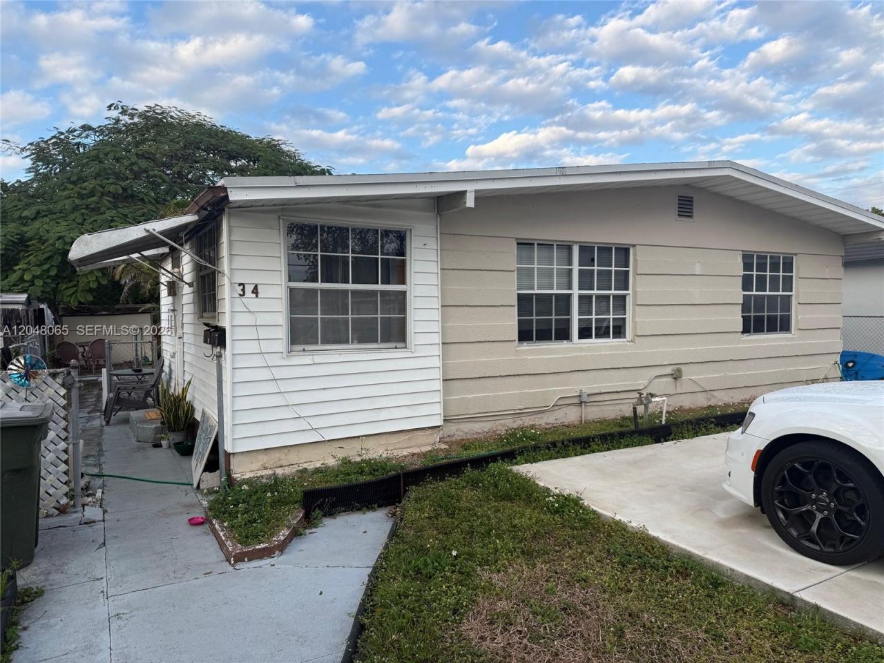 34 SW 5th St , Unit 1-2, Hallandale Beach, FL 33009 Photo
