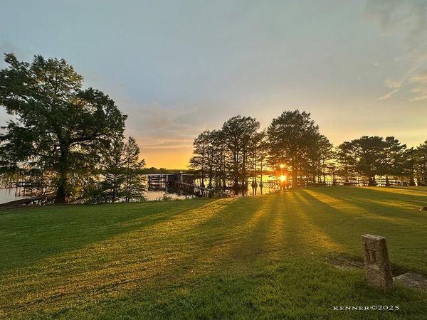 260 Lakeview, Horseshoe Lake, AR 72301