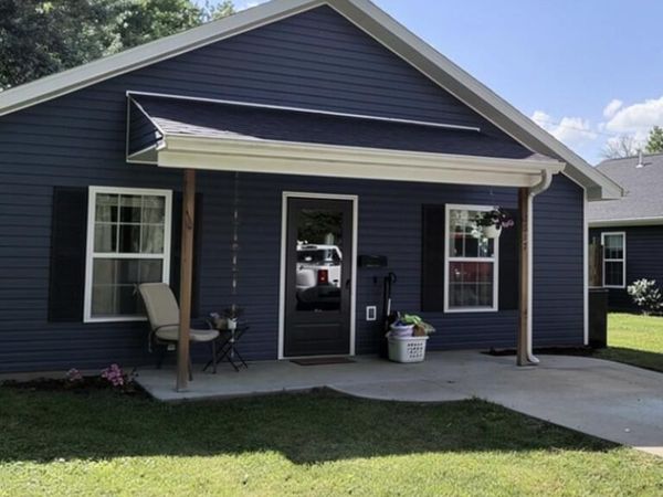 617 S ALLEN STREET, Centralia, MO 65240