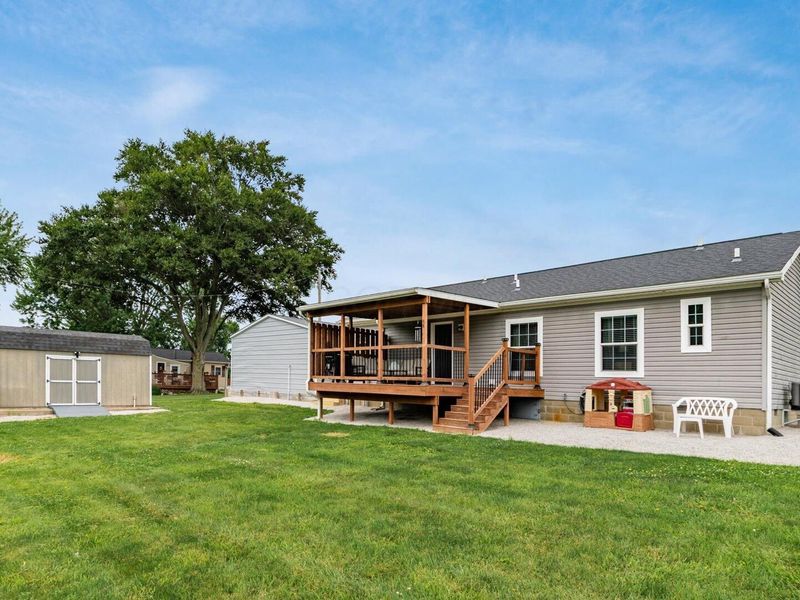 70 Liberty Avenue SE, Jacksontown, OH 43030 Photo 23