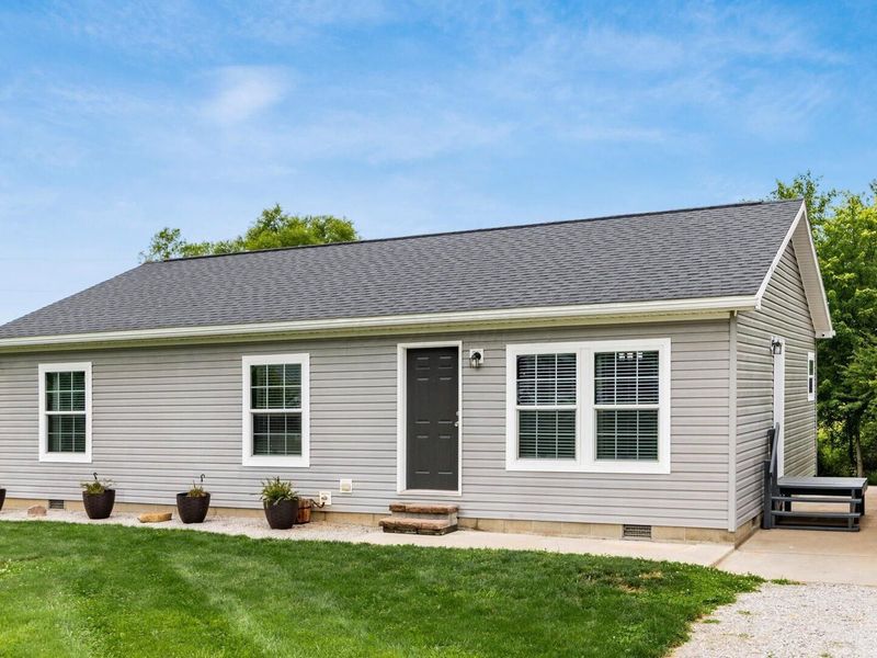 70 Liberty Avenue SE, Jacksontown, OH 43030 Photo 26