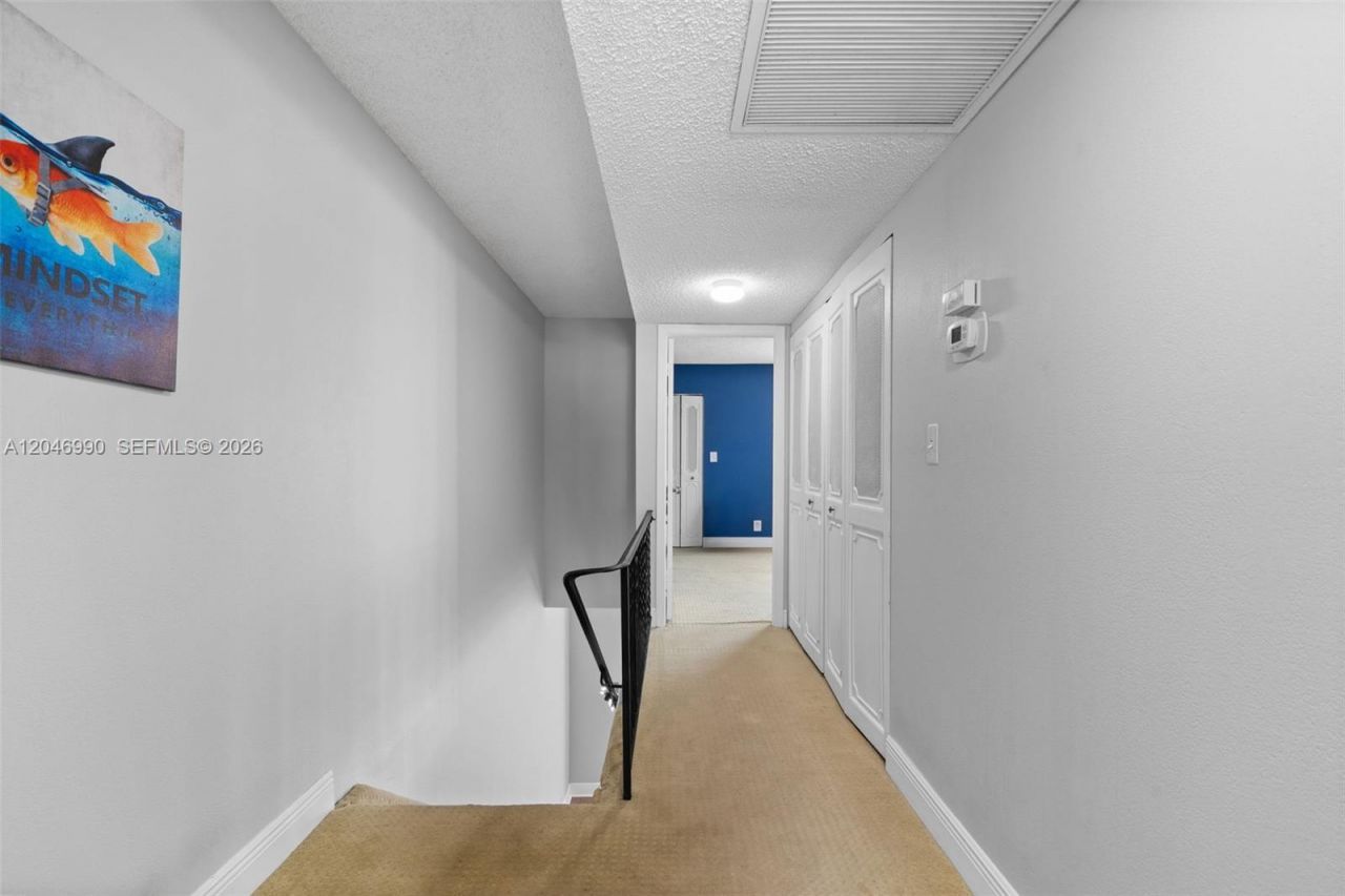 801 NE 27th Ave, Hallandale Beach, FL 33009 Photo
