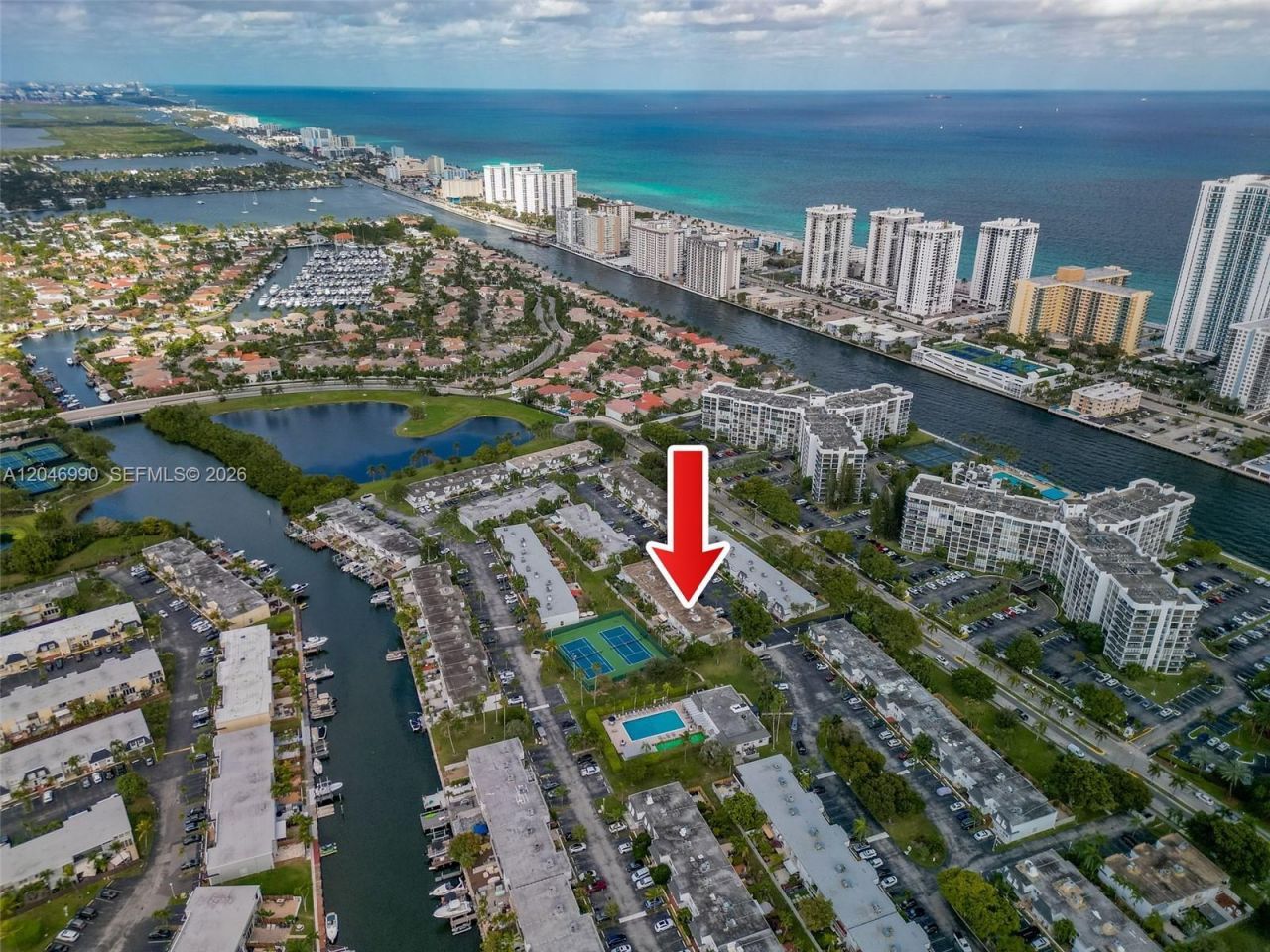 801 NE 27th Ave, Hallandale Beach, FL 33009 Photo