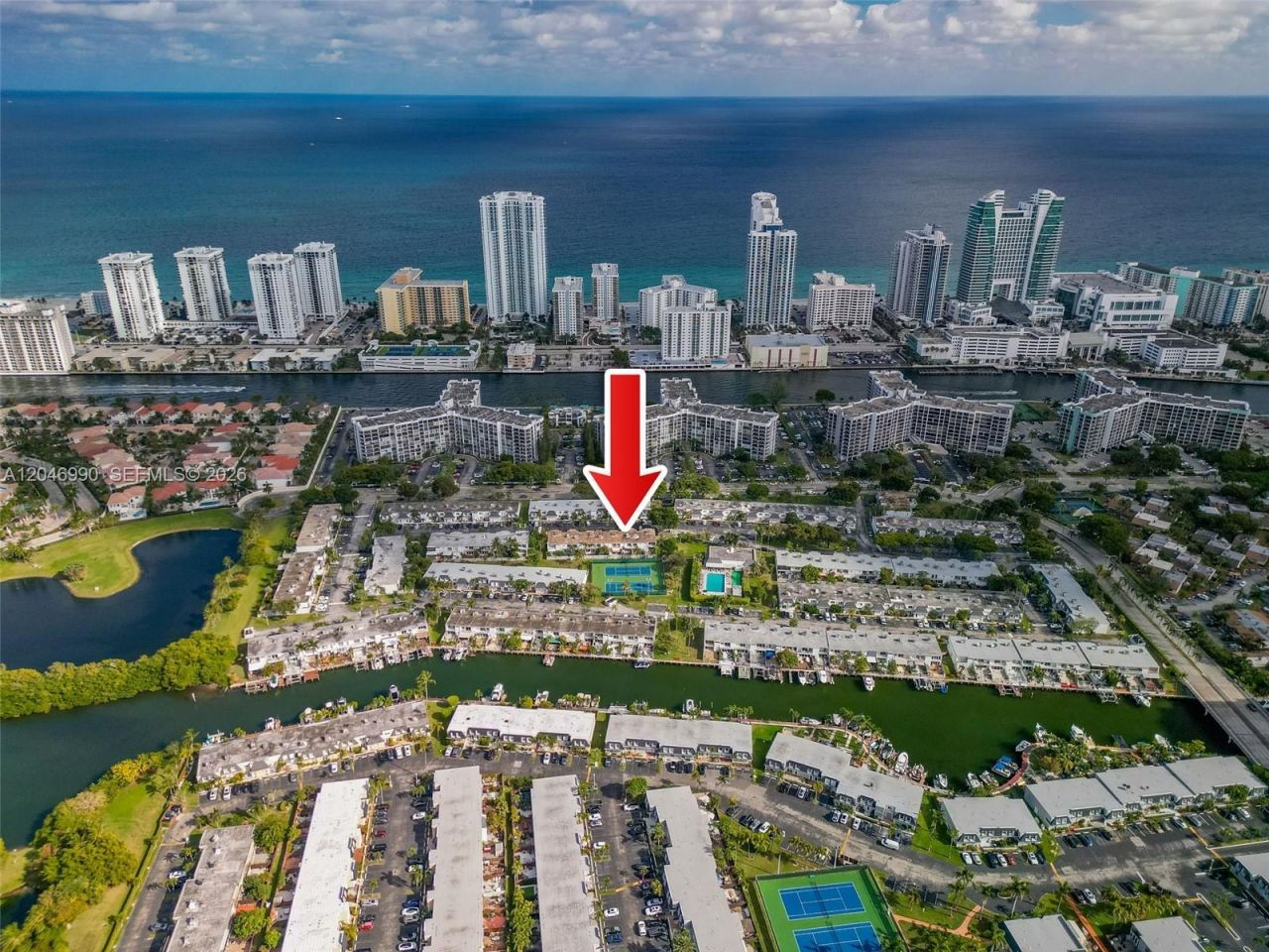 801 NE 27th Ave, Hallandale Beach, FL 33009 Photo
