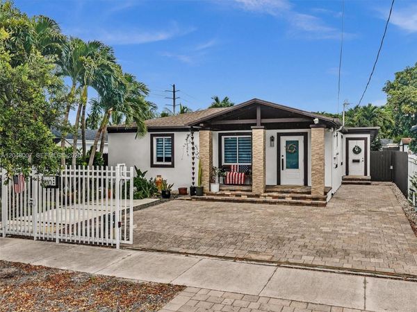 310 SW 65th Ave , Miami, FL 33144