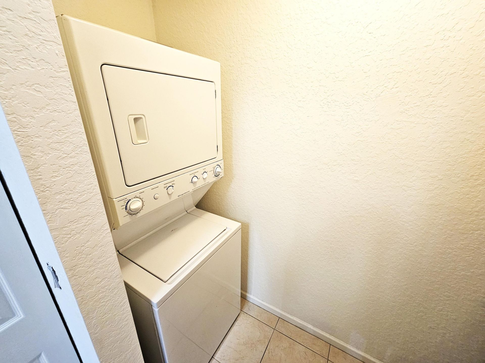 3569 Forest Hill Boulevard, Unit 104, Palm Springs, FL 33406 Photo