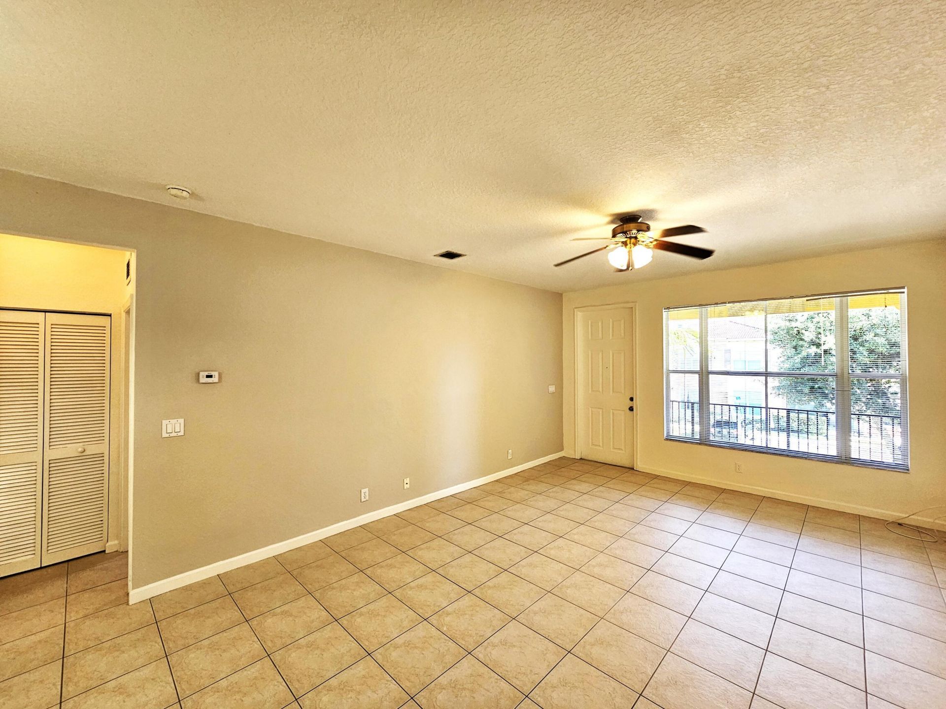 3569 Forest Hill Boulevard, Unit 104, Palm Springs, FL 33406 Photo
