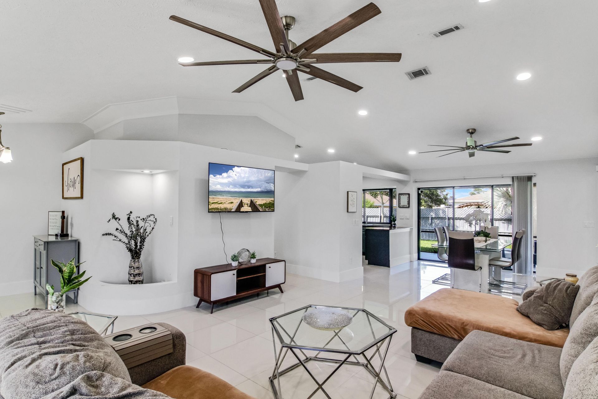 1685 SW Schleicher Lane, Port Saint Lucie, FL 34984 Photo