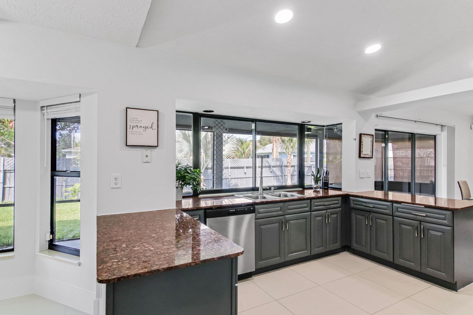 1685 SW Schleicher Lane, Port Saint Lucie, FL 34984 Photo