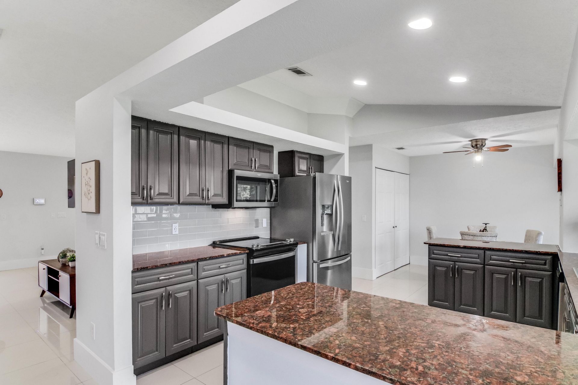 1685 SW Schleicher Lane, Port Saint Lucie, FL 34984 Photo