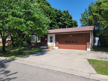 1630 9th Street, Port Huron, MI 48060