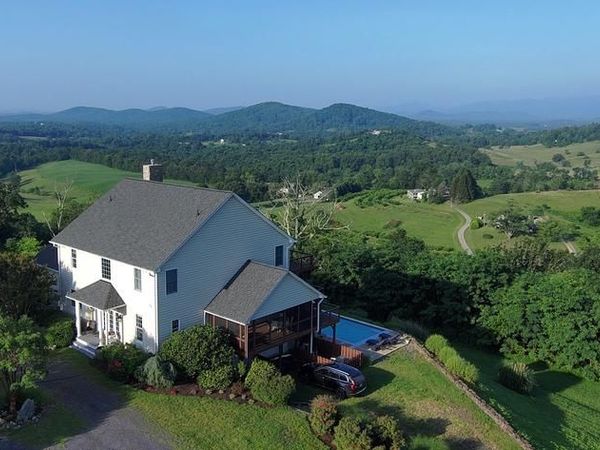 296 BEN VENUE ROAD, FLINT HILL, VA 22627