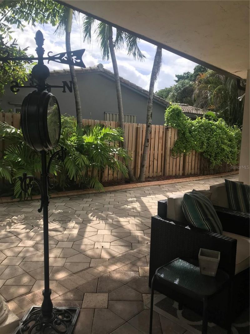 14821 Palmetto Palm Avenue, Miami Lakes, FL 33014 Photo