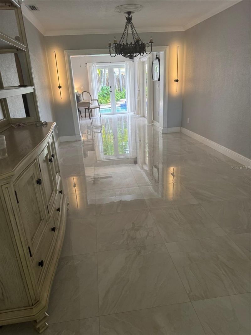 14821 Palmetto Palm Avenue, Miami Lakes, FL 33014 Photo