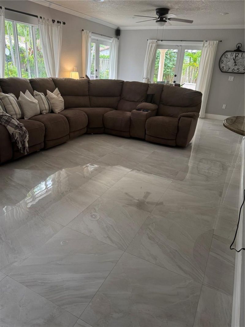 14821 Palmetto Palm Avenue, Miami Lakes, FL 33014 Photo