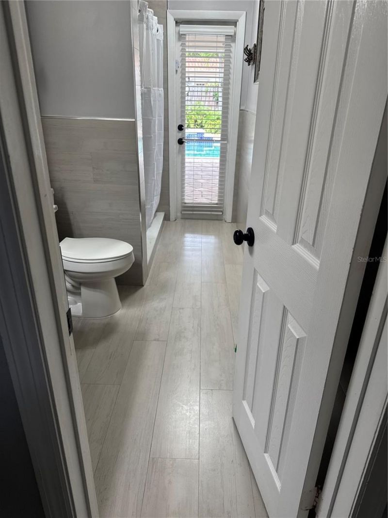 14821 Palmetto Palm Avenue, Miami Lakes, FL 33014 Photo