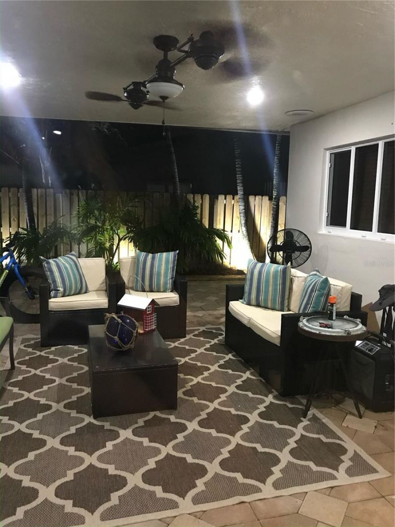 14821 Palmetto Palm Avenue, Miami Lakes, FL 33014 Photo