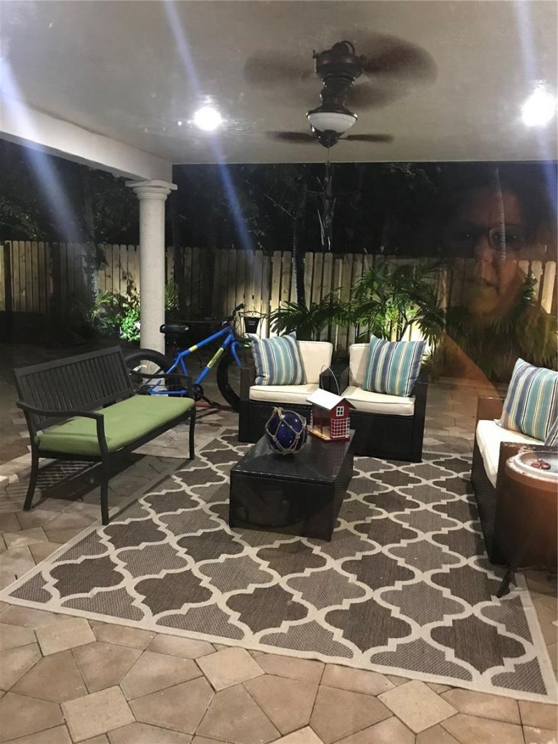 14821 Palmetto Palm Avenue, Miami Lakes, FL 33014 Photo