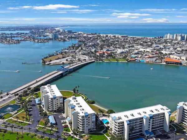 7872 SAILBOAT KEY BOULEVARD S, Unit PH602, SOUTH PASADENA, FL 33707