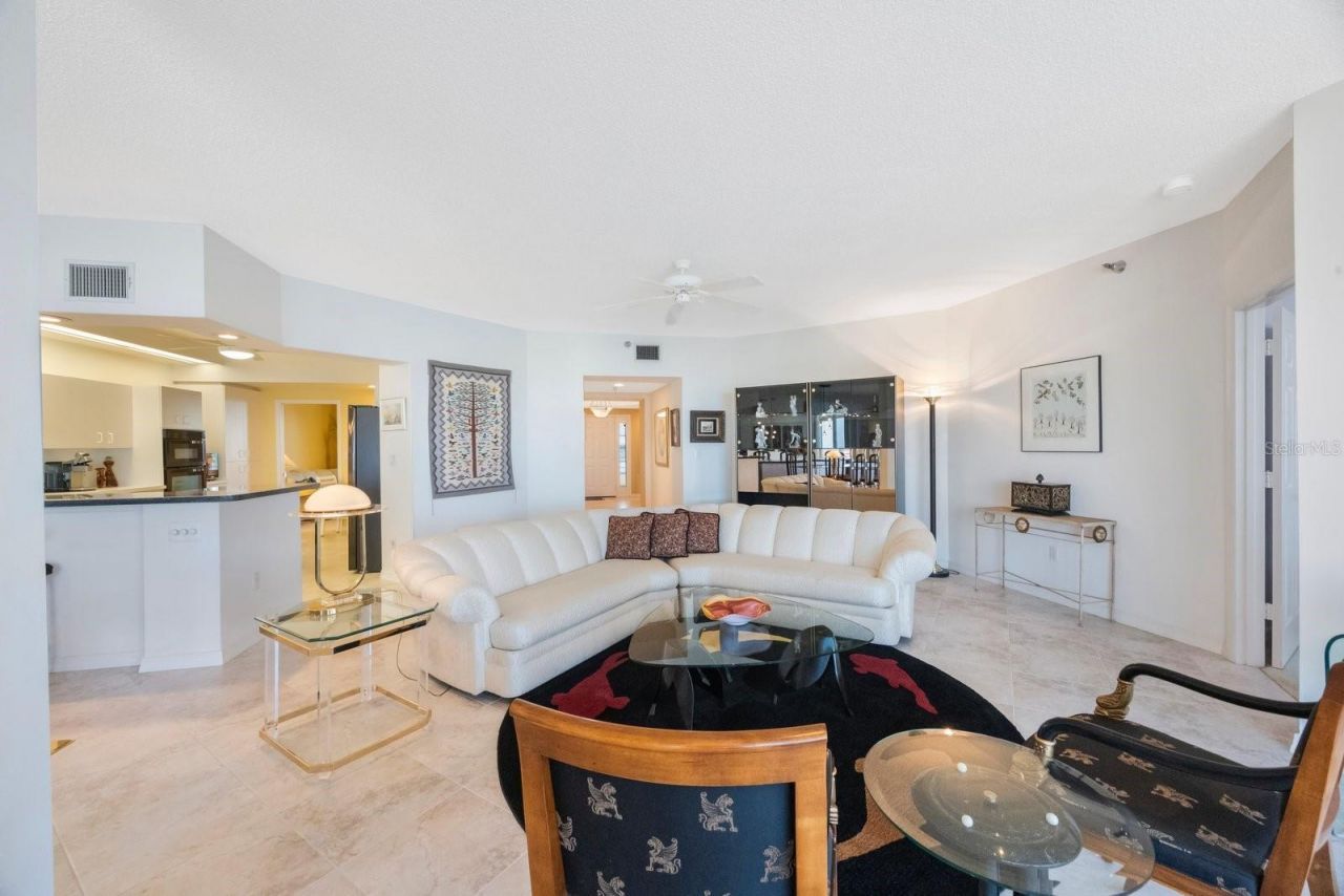 7872 Sailboat Key Boulevard S, Unit PH602, South Pasadena, FL 33707 Photo