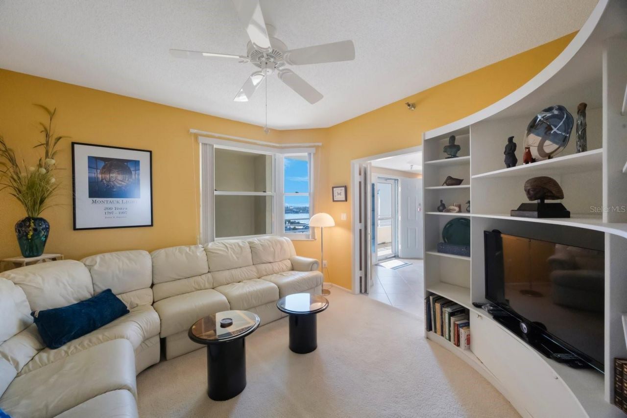 7872 Sailboat Key Boulevard S, Unit PH602, South Pasadena, FL 33707 Photo