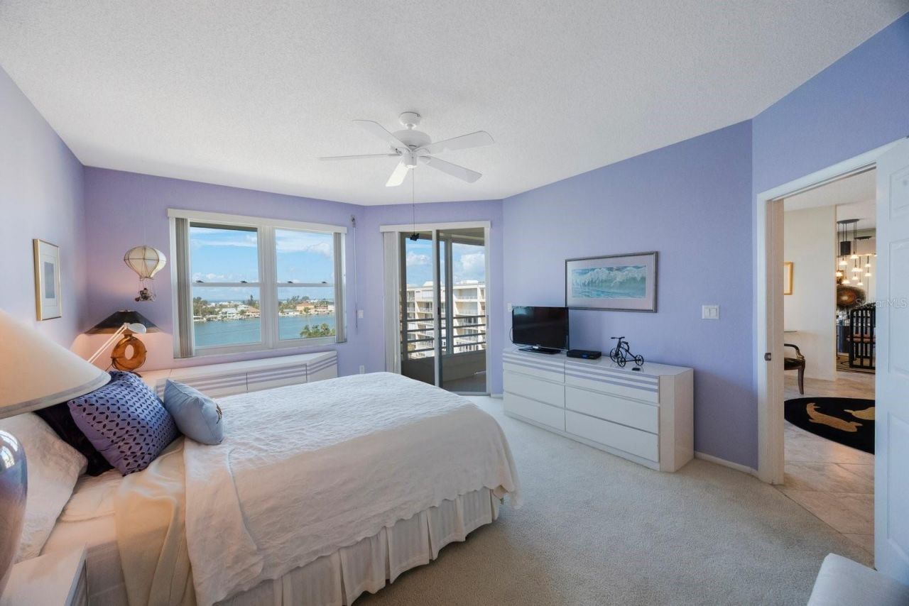 7872 Sailboat Key Boulevard S, Unit PH602, South Pasadena, FL 33707 Photo