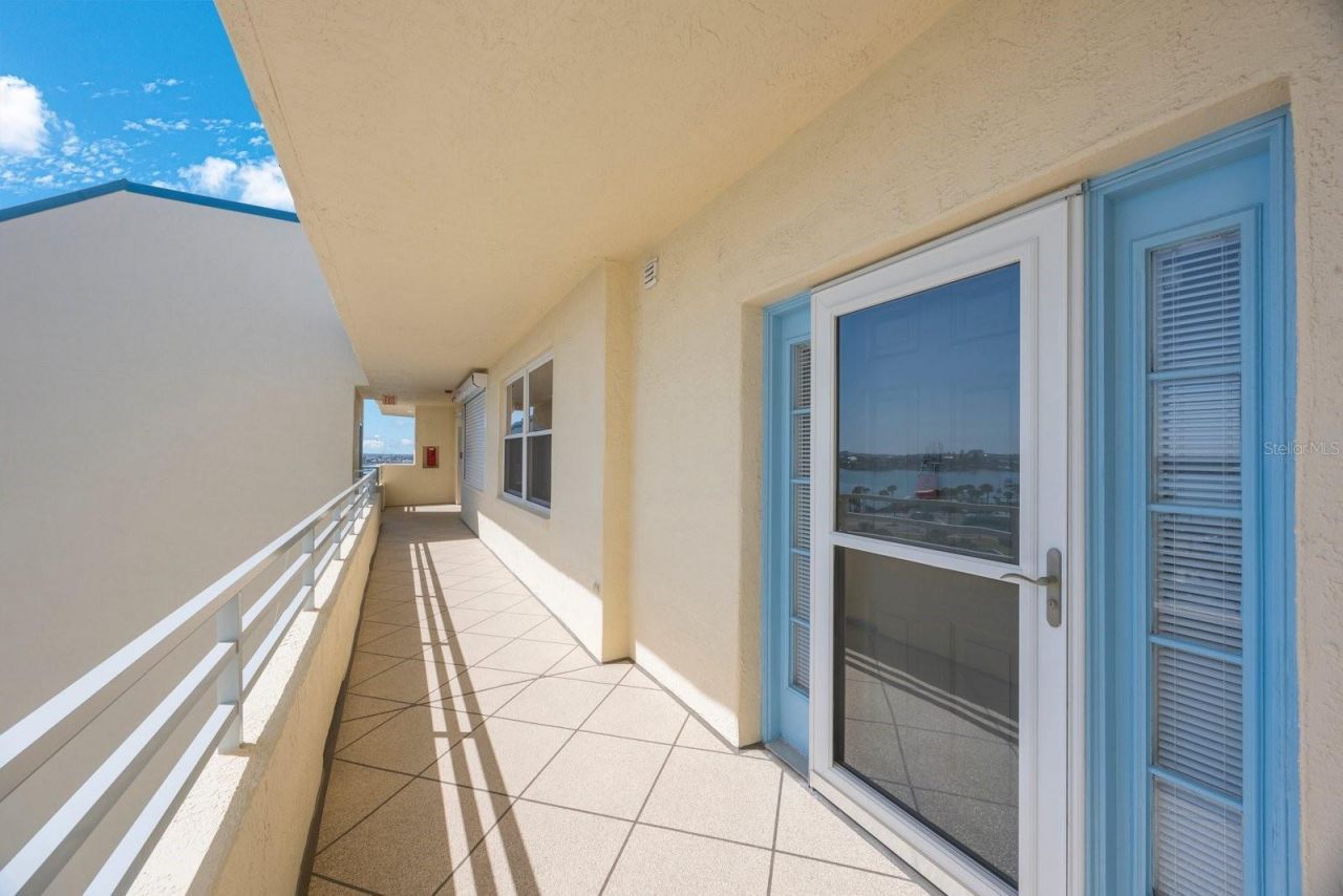 7872 Sailboat Key Boulevard S, Unit PH602, South Pasadena, FL 33707 Photo
