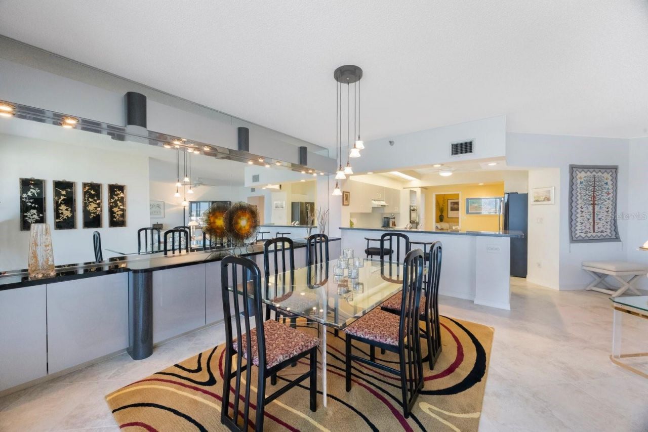 7872 Sailboat Key Boulevard S, Unit PH602, South Pasadena, FL 33707 Photo