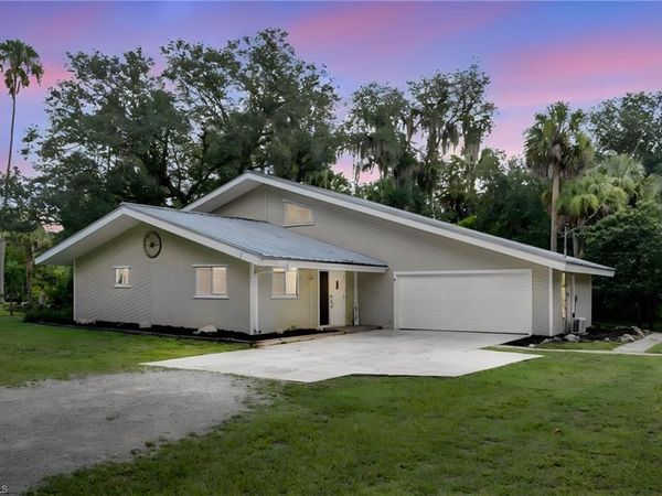 4613 Orange River Loop RD, FORT MYERS, FL 33905