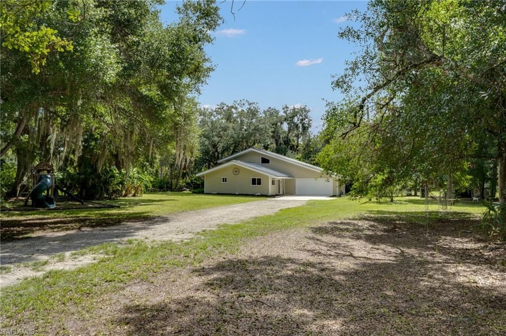 4613 Orange River Loop Rd, Fort Myers, FL 33905 Photo