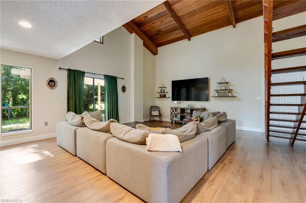 4613 Orange River Loop Rd, Fort Myers, FL 33905 Photo
