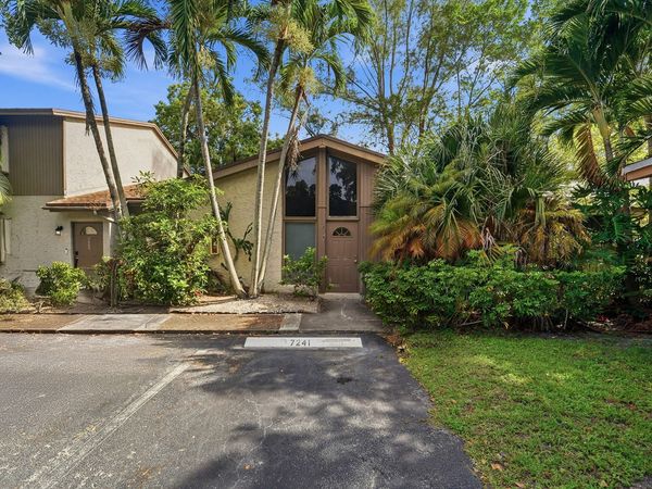 7241 W Sunrise Boulevard, Plantation, FL 33313