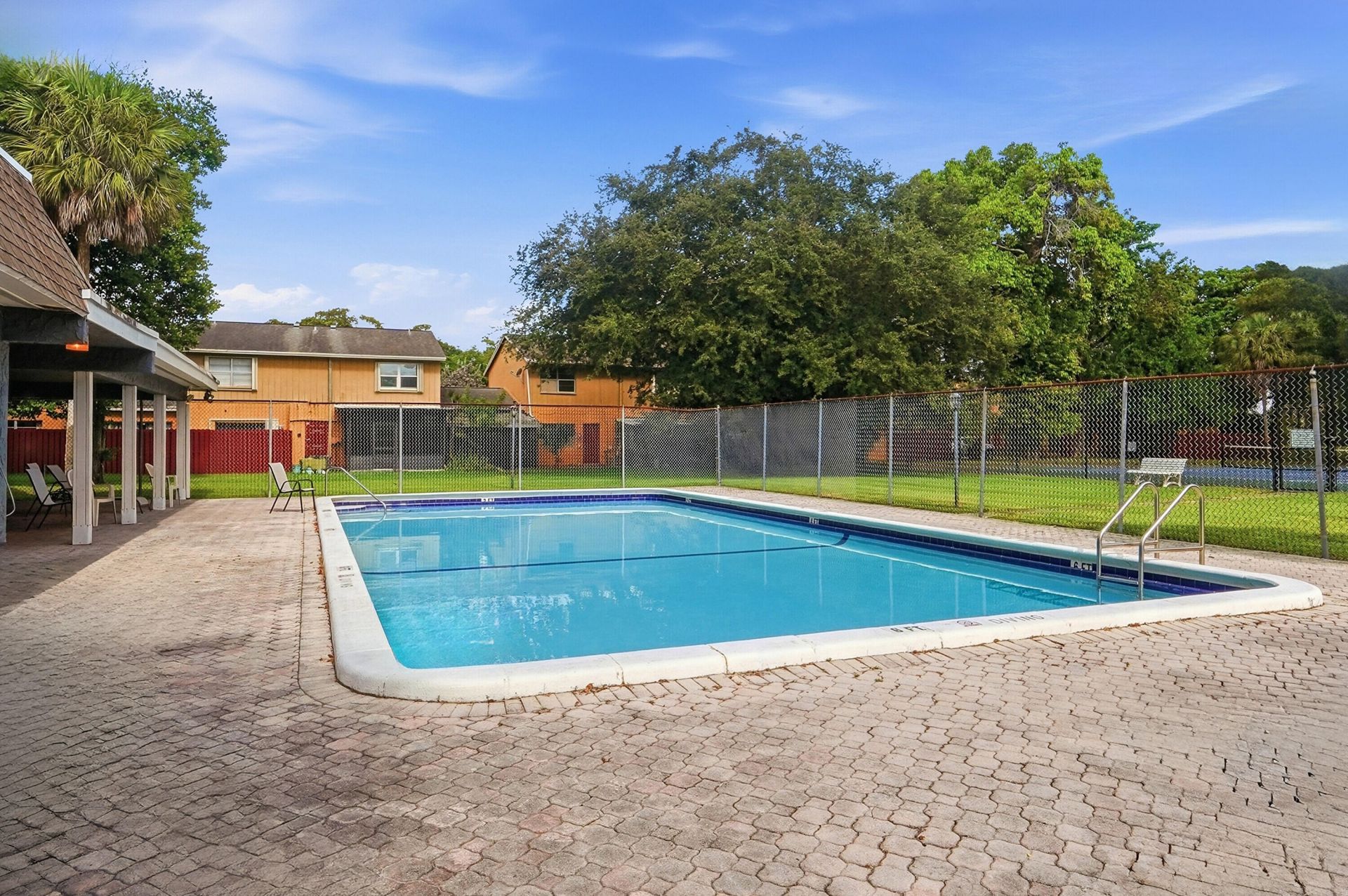 7241 W Sunrise Boulevard, Plantation, FL 33313 Photo